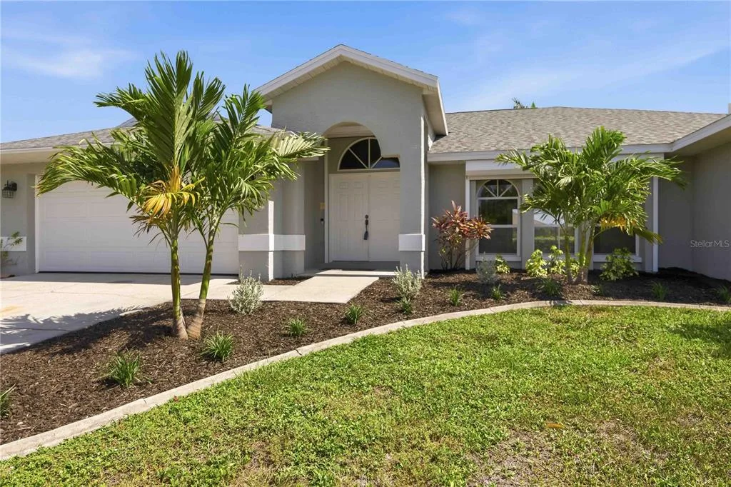 15608 MELPORT CIRCLE, PORT CHARLOTTE, FL 33981