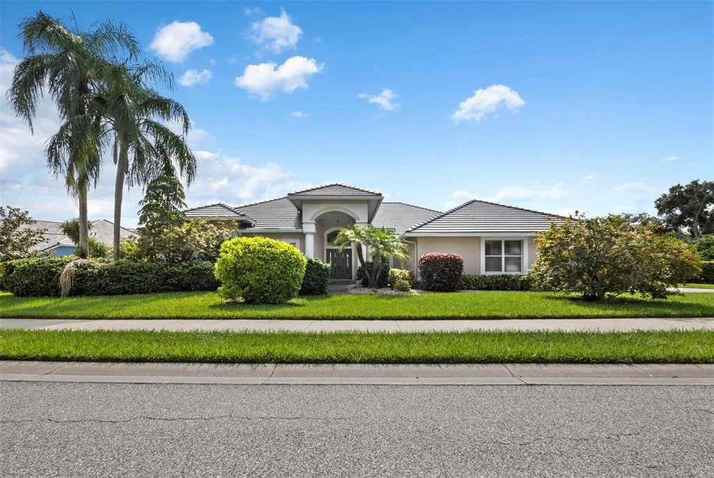 8615 WOODBRIAR DRIVE, SARASOTA, FL 34238
