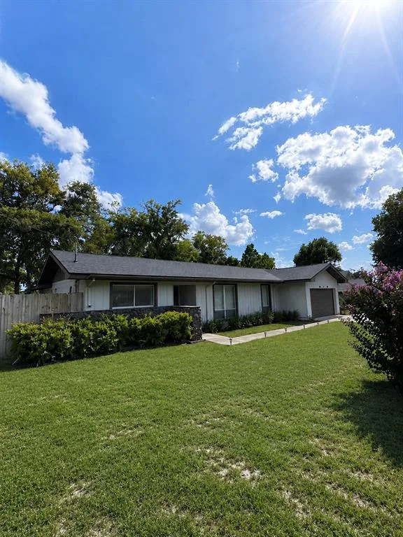 2746 MENDELIN STREET, APOPKA, FL 32703