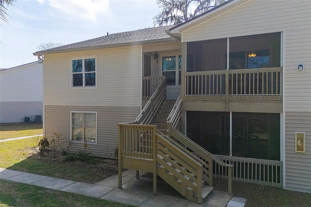 1600 BIG TREE ROAD # U7, SOUTH DAYTONA, FL 32119