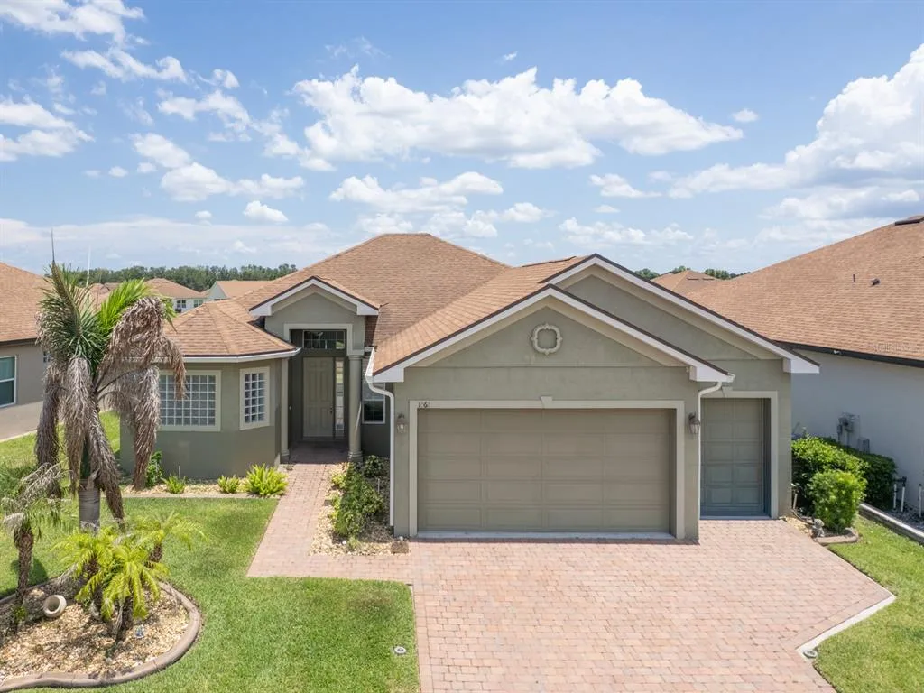 1061 SAWGRASS DRIVE, WINTER HAVEN, FL 33884