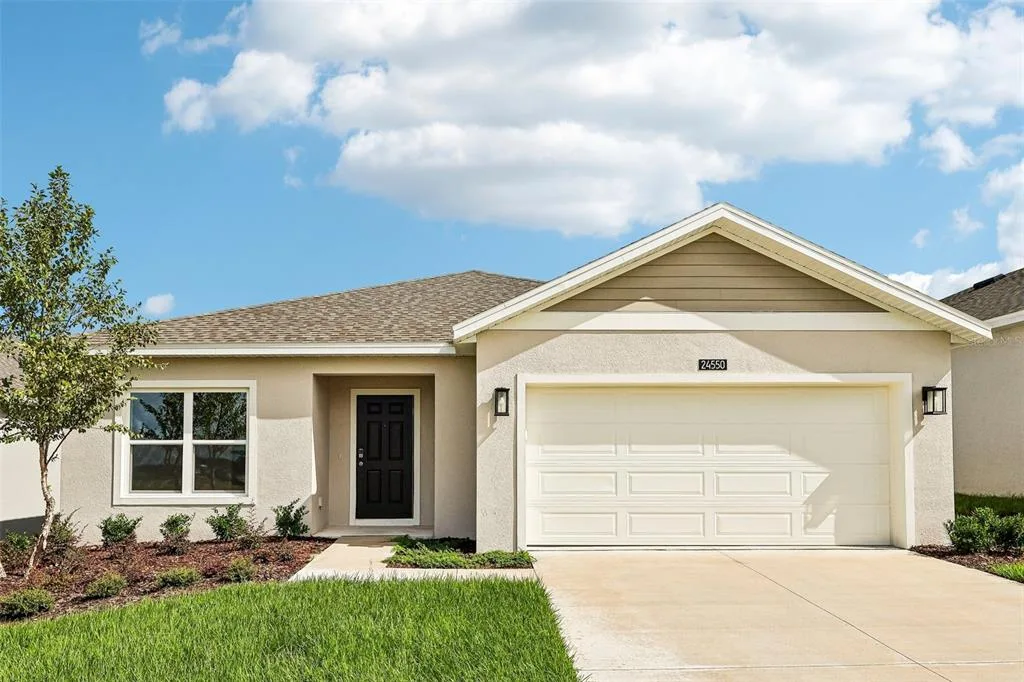 24550 HODGES RESERVE AVENUE, HOWEY IN THE HILLS, FL 34737