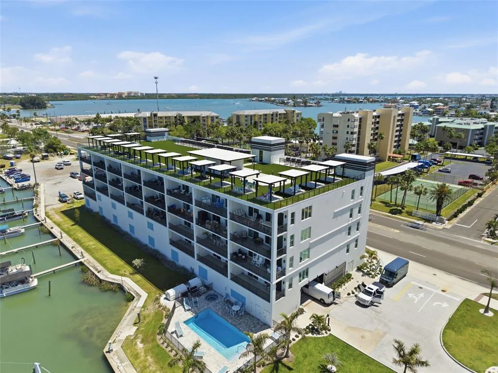 400 150TH AVENUE # 206, MADEIRA BEACH, FL 33708