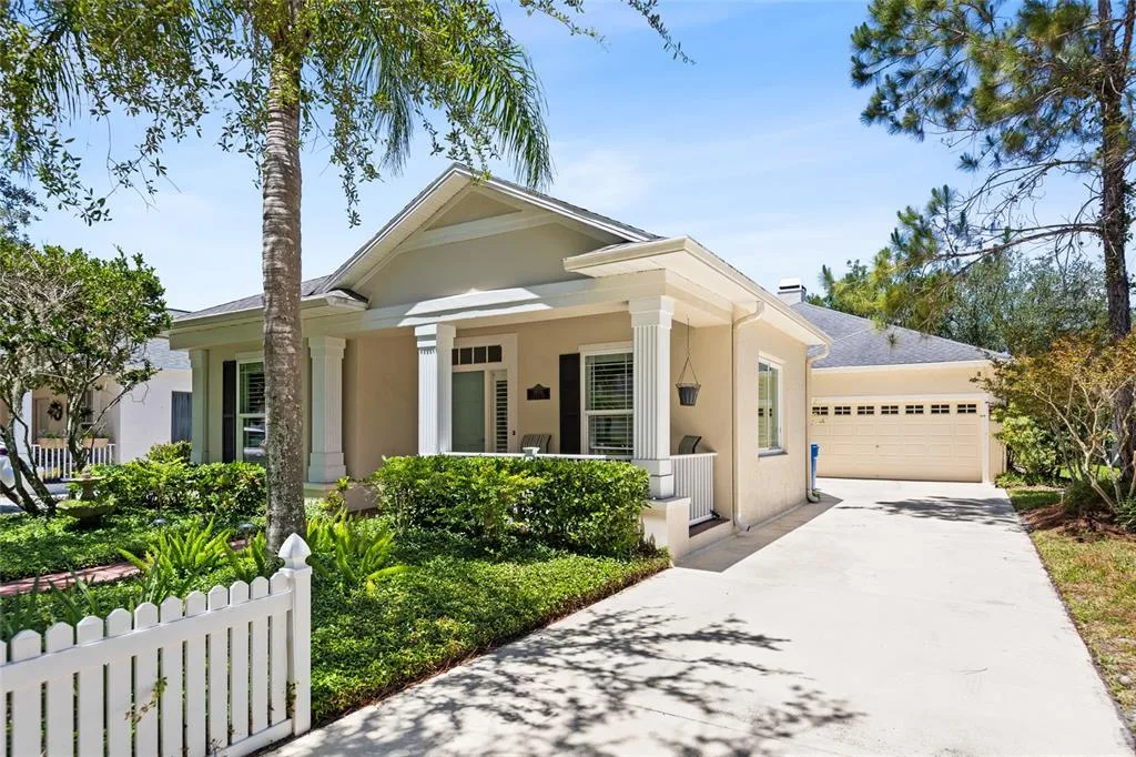 19218 SEA MIST LANE, LUTZ, FL 33558