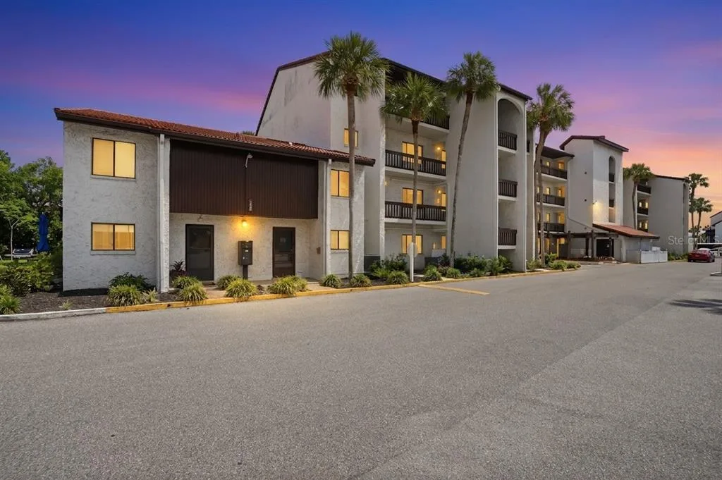 1624 STICKNEY POINT ROAD # 1624-208, SARASOTA, FL 34231