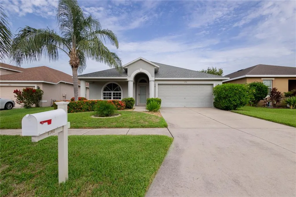 1761 BONITA BLUFF COURT, RUSKIN, FL 33570