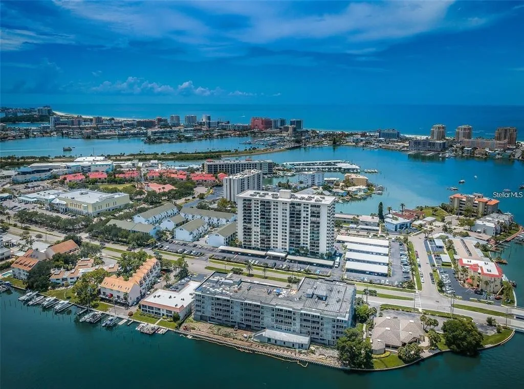 400 ISLAND WAY # 309, CLEARWATER BEACH, FL 33767