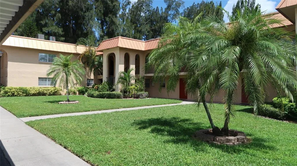 4500 E BAY DRIVE # 132, CLEARWATER, FL 33764