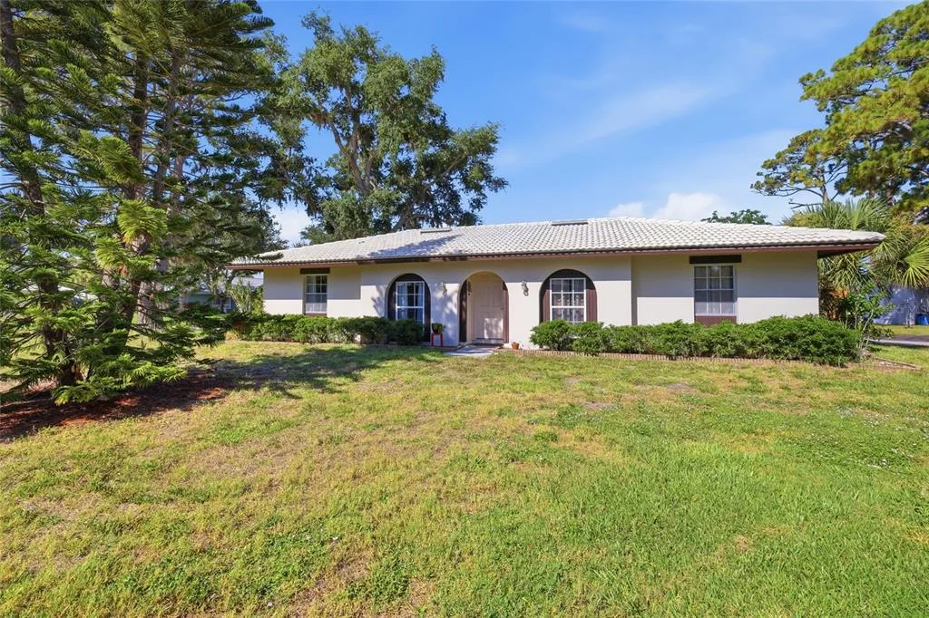404 OXFORD DRIVE # 404, NOKOMIS, FL 34275
