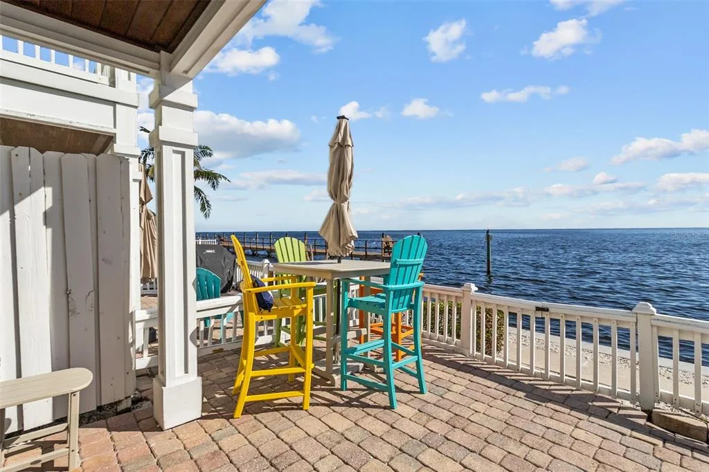 5026 COQUINA KEY DRIVE SE # 5026, ST PETERSBURG, FL 33705