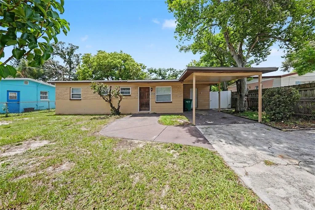 10410 N 27TH STREET, TAMPA, FL 33612