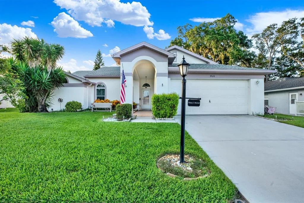 5924 WILLOW CREEK COURT, NEW PORT RICHEY, FL 34655