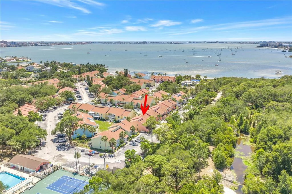 4160 35TH TERRACE S # I, ST PETERSBURG, FL 33711