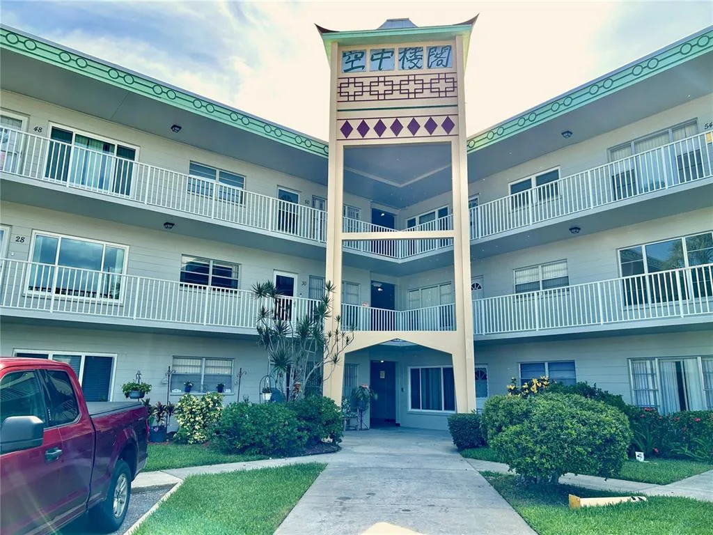 2070 WORLD PARKWAY BOULEVARD # 36, CLEARWATER, FL 33763
