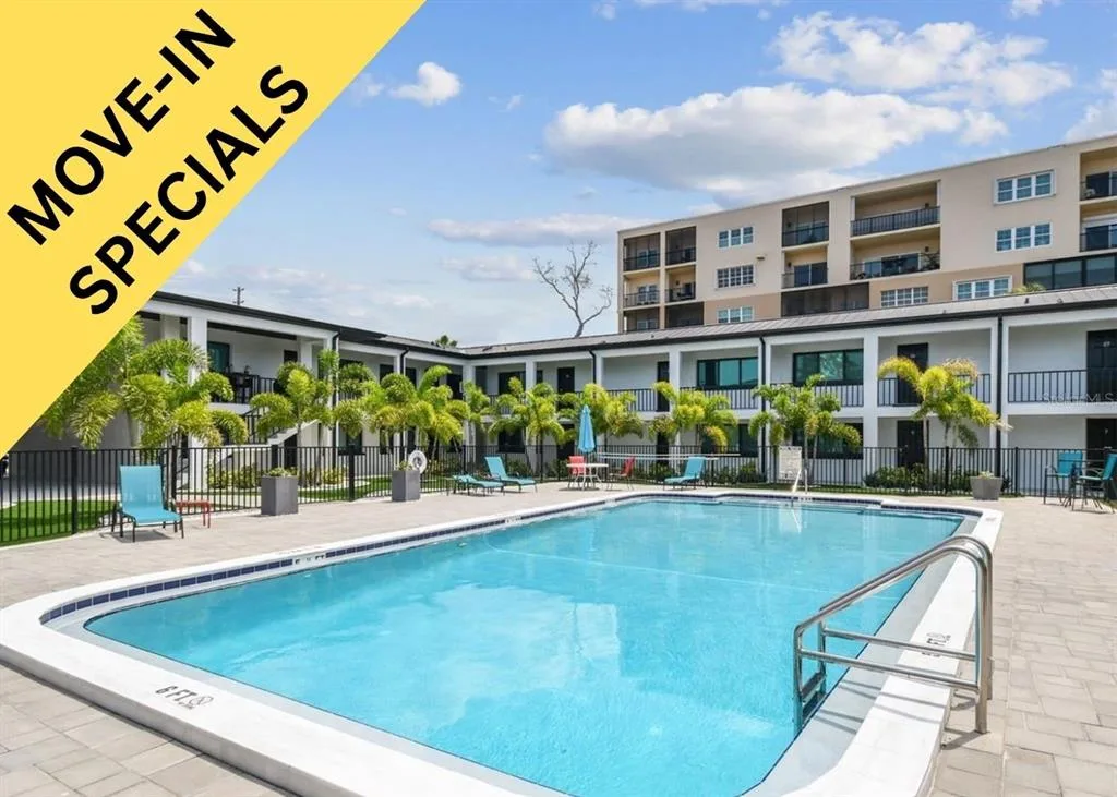 2942 W BAY DRIVE # 16, BELLEAIR BLUFFS, FL 33770