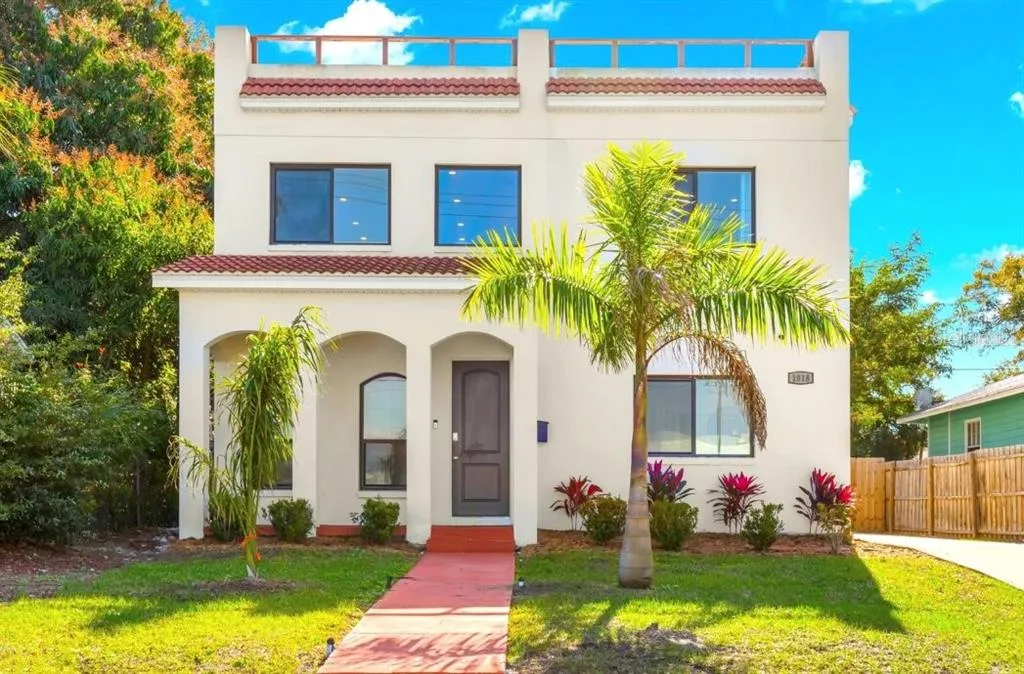 1018 7TH AVENUE S # R, ST PETERSBURG, FL 33705