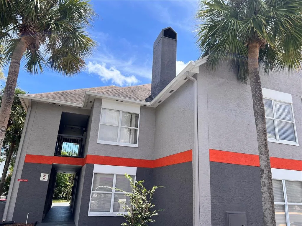 3100 PARKWAY BOULEVARD # 521, KISSIMMEE, FL 34747