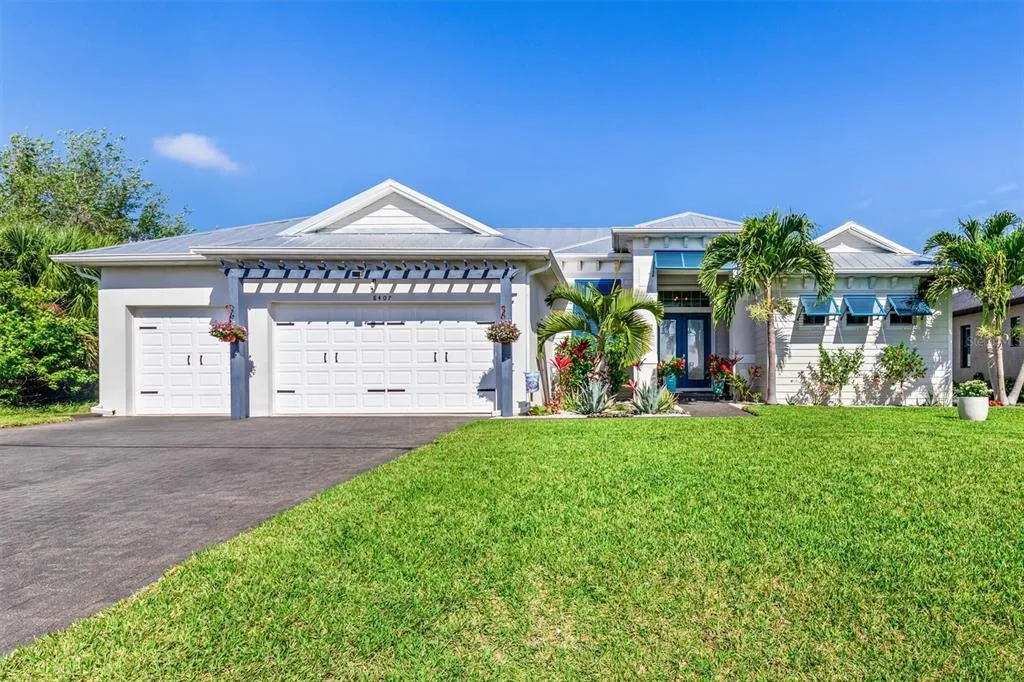 8407 DAFOE STREET, PORT CHARLOTTE, FL 33981
