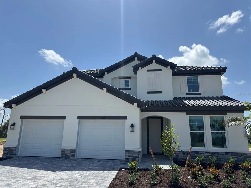 9718 CRYSTAL ISLES CIRCLE, SARASOTA, FL 34241