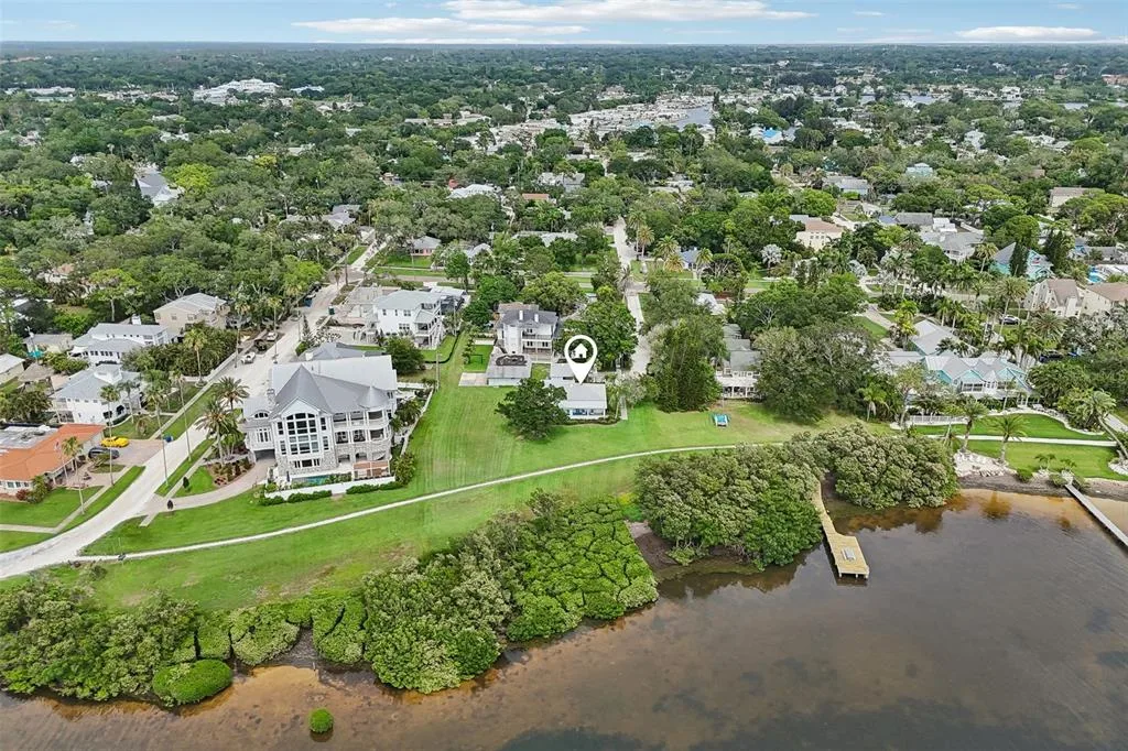 610 INDIANA AVENUE, CRYSTAL BEACH, FL 34681