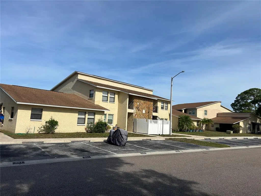 6301 58TH STREET N # 705, PINELLAS PARK, FL 33781
