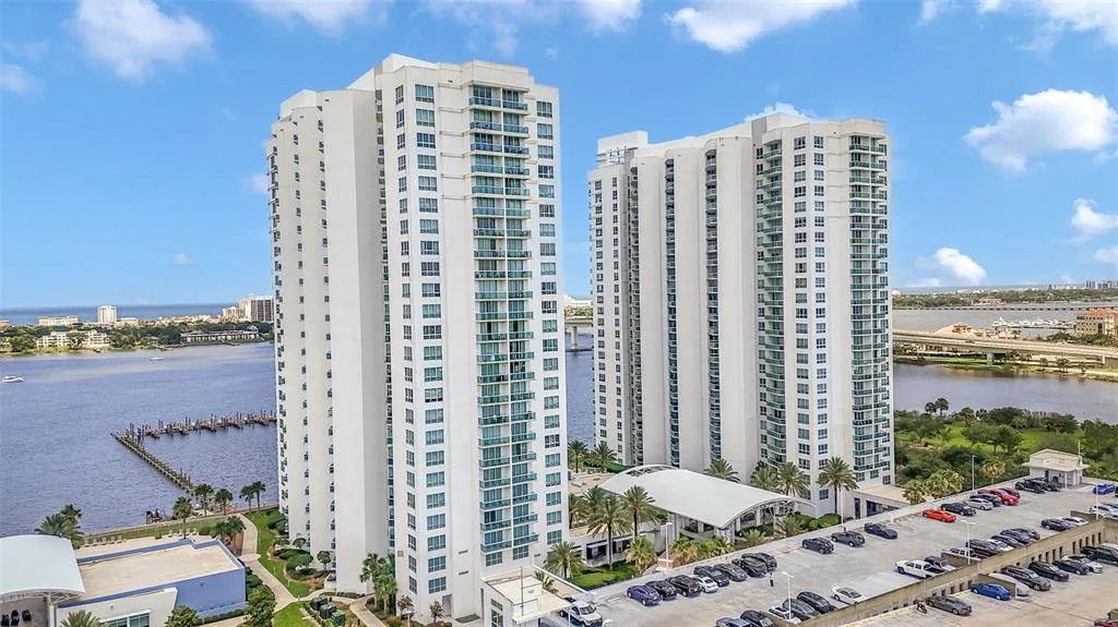 241 RIVERSIDE DRIVE # 1806, DAYTONA BEACH, FL 32117