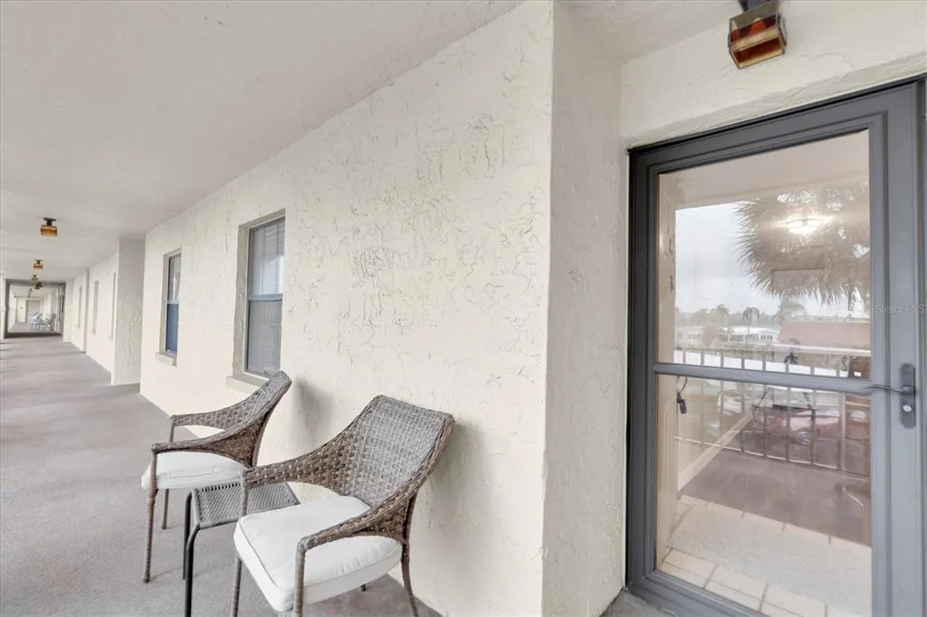 19029 US HIGHWAY 19 N # 26-208, CLEARWATER, FL 33764