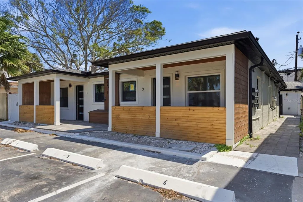 113 145TH AVENUE E # 1, MADEIRA BEACH, FL 33708