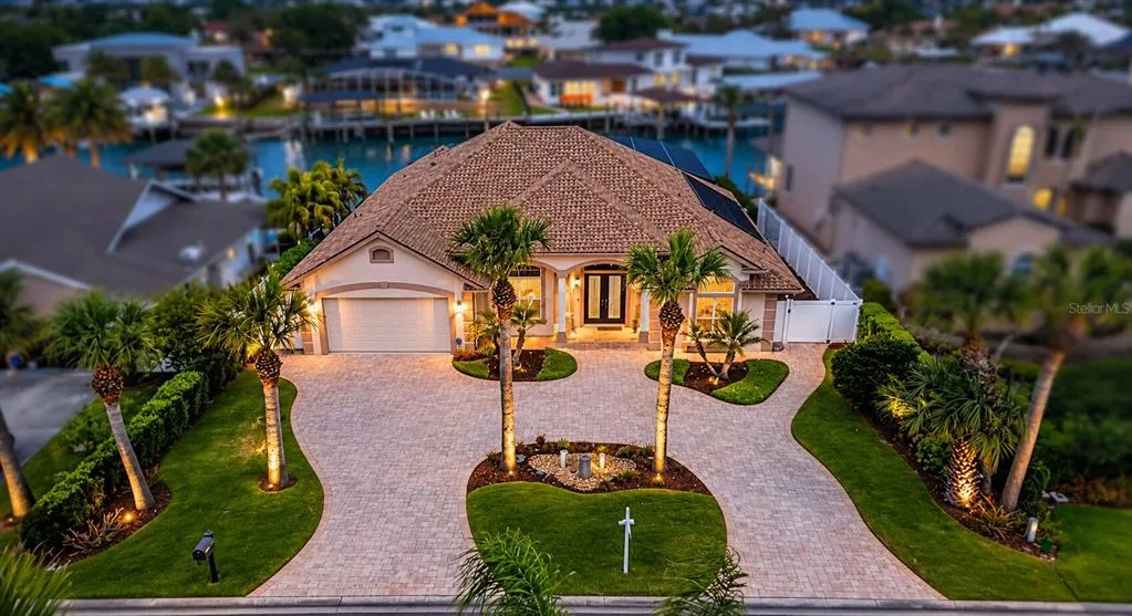 133 VIA CAPRI, NEW SMYRNA BEACH, FL 32169