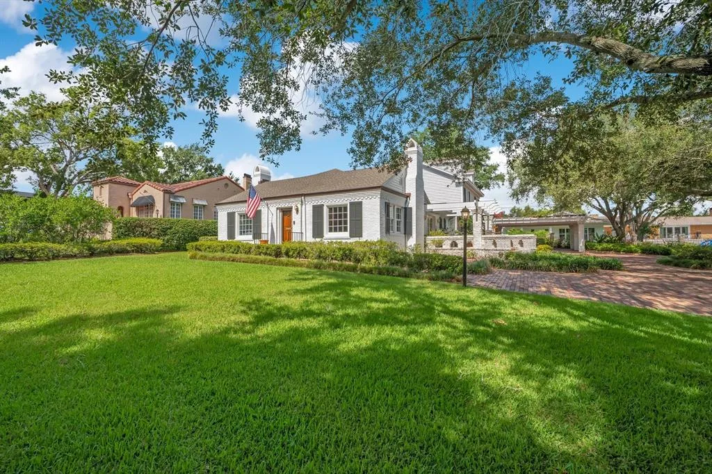 2109 CAMBRIDGE AVENUE, LAKELAND, FL 33803