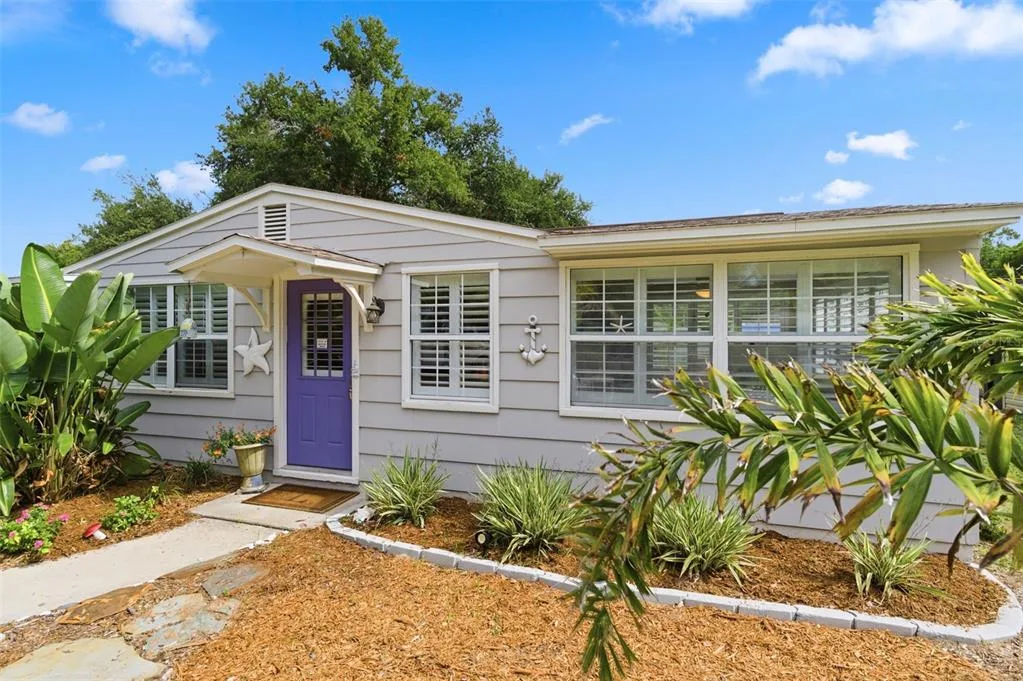 652 LEXINGTON STREET, DUNEDIN, FL 34698