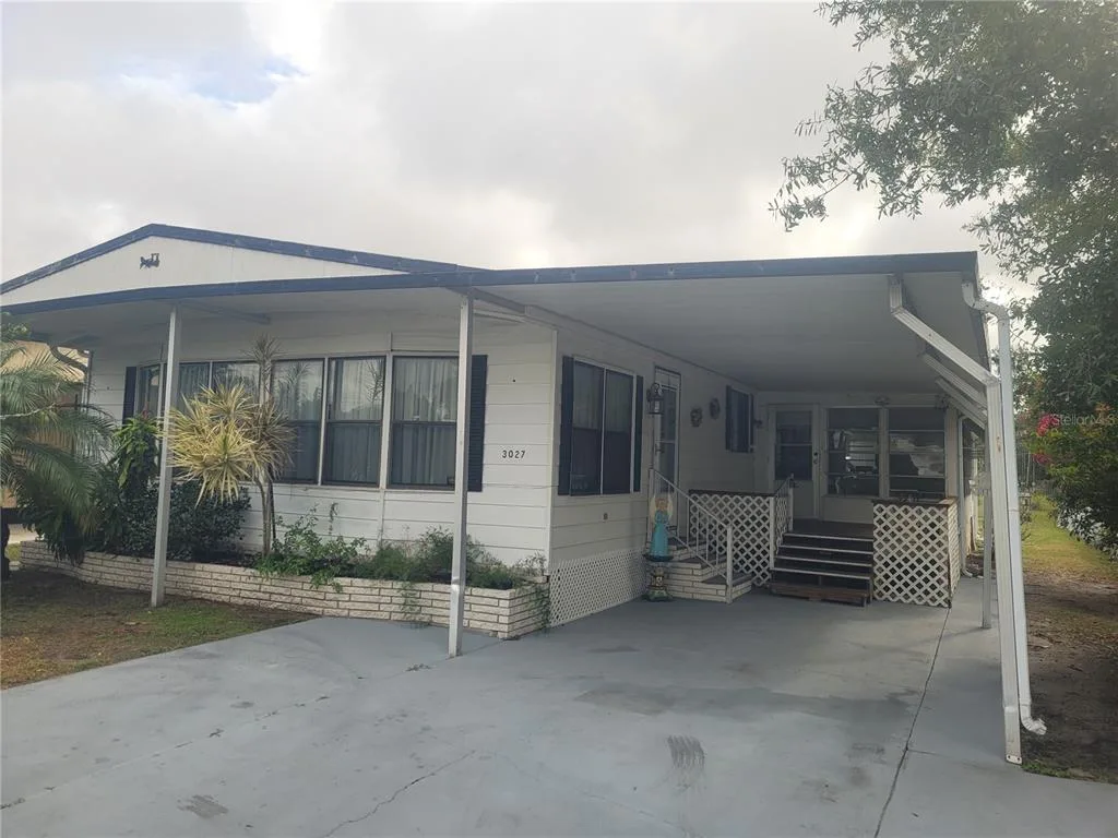 3027 GALAXY LANE, LAKELAND, FL 33801