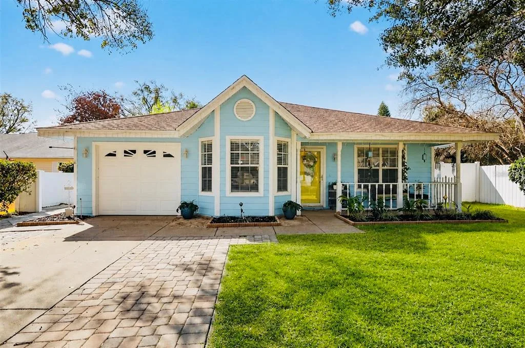 1580 DORSET DRIVE, MOUNT DORA, FL 32757
