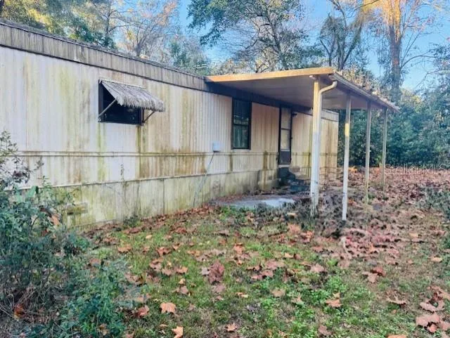4547 CR 692, WEBSTER, FL 33597