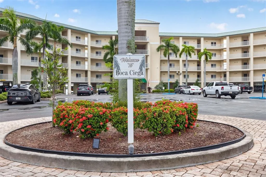 8800 BAY PINES BOULEVARD # 216, ST PETERSBURG, FL 33709