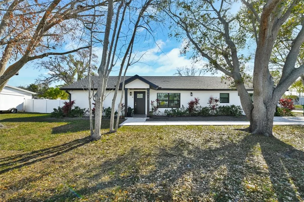 5414 S HIMES AVENUE, TAMPA, FL 33611