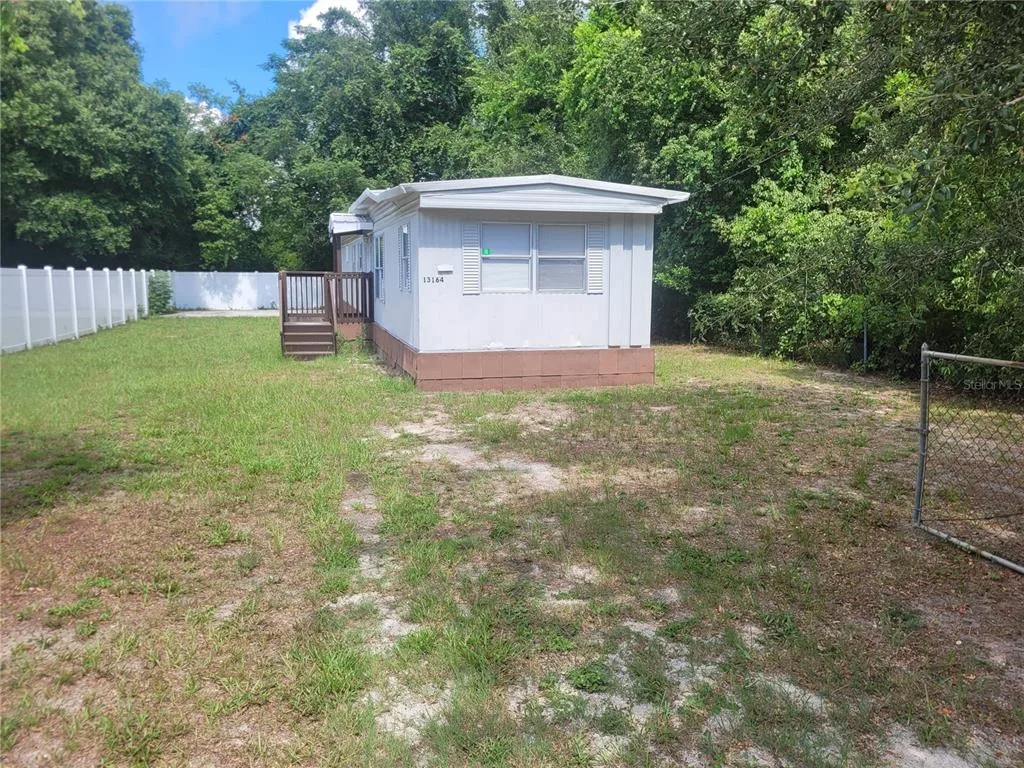 13164 SE 102ND TERRACE, OCKLAWAHA, FL 32179