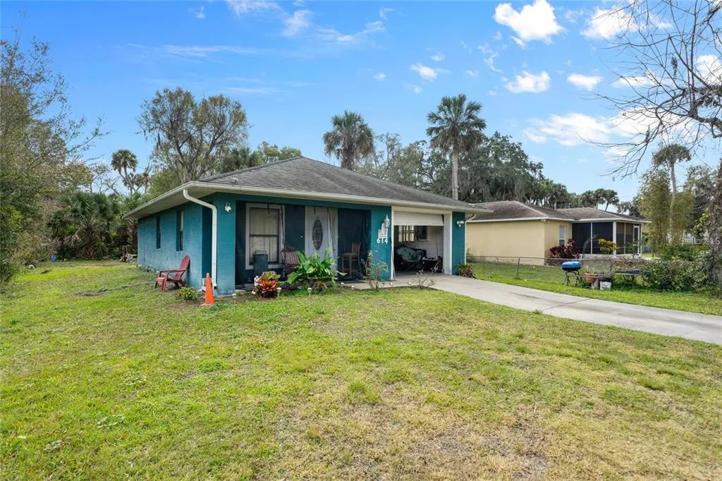 614 WASHINGTON STREET, NEW SMYRNA BEACH, FL 32168