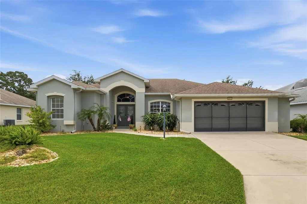 5519 AURORA DRIVE, LEESBURG, FL 34748