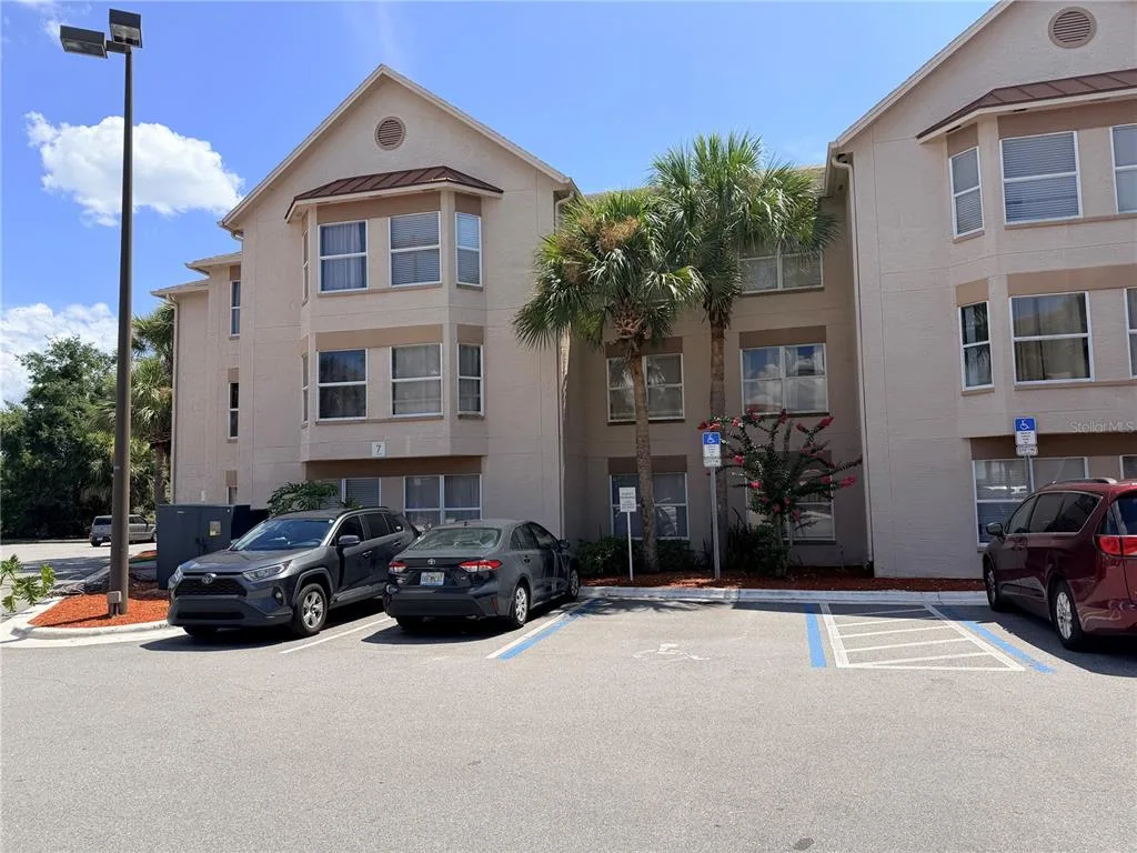 3100 PARKWAY BOULEVARD # 727, KISSIMMEE, FL 34747