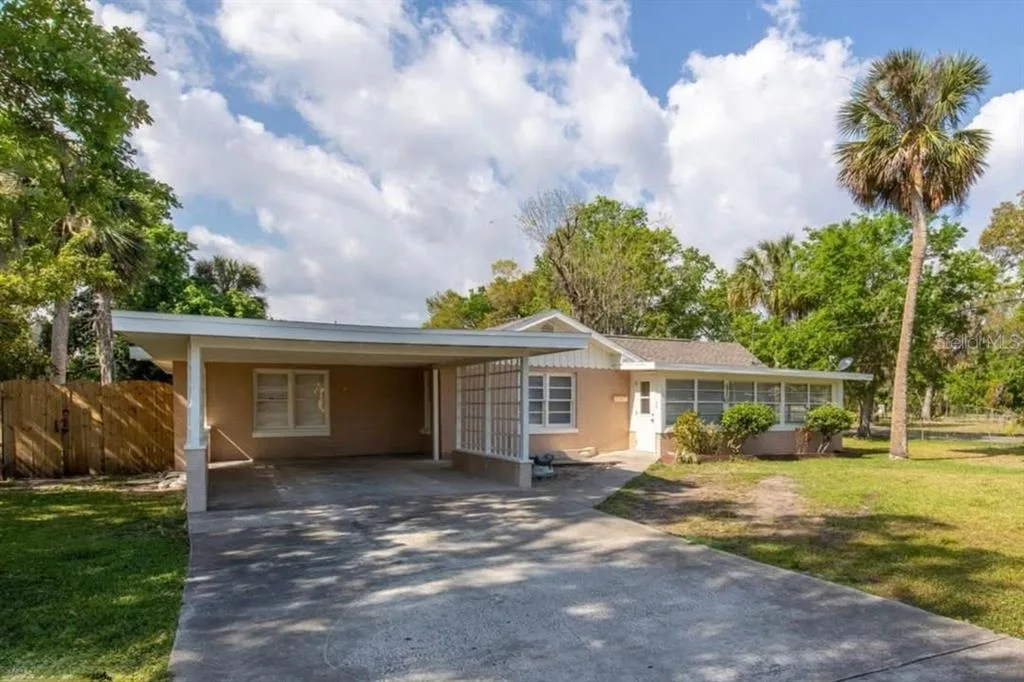 416 S CAROLINE STREET, DAYTONA BEACH, FL 32114
