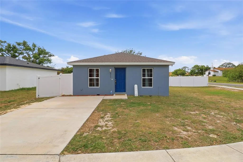 800 WARE AVENUE NE, WINTER HAVEN, FL 33881