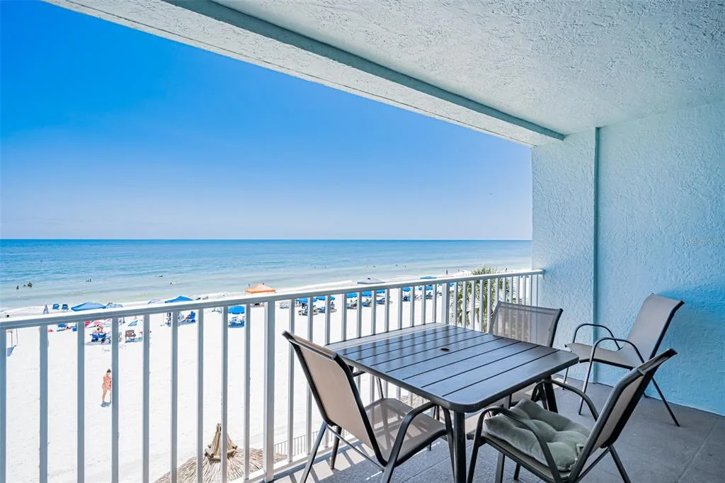 17200 GULF BOULEVARD # 202, NORTH REDINGTON BEACH, FL 33708