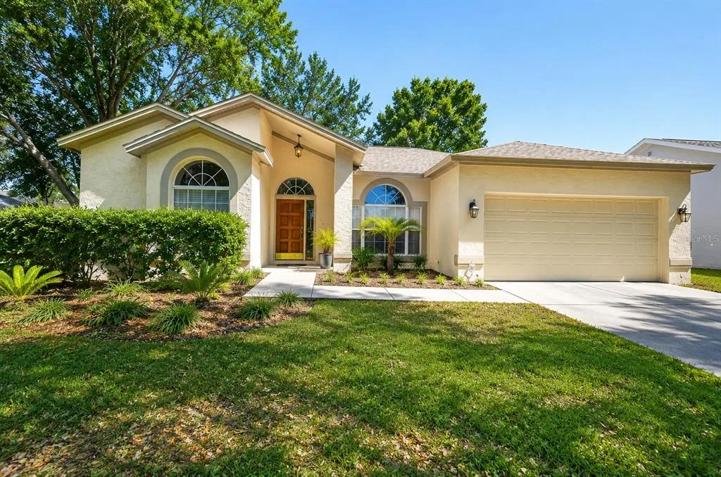 9302 HERITAGE OAK COURT, TAMPA, FL 33647
