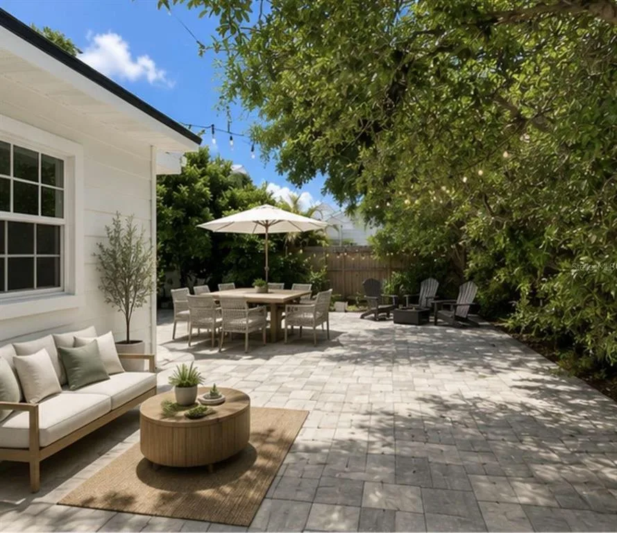 3606 W BAY TO BAY BOULEVARD, TAMPA, FL 33629