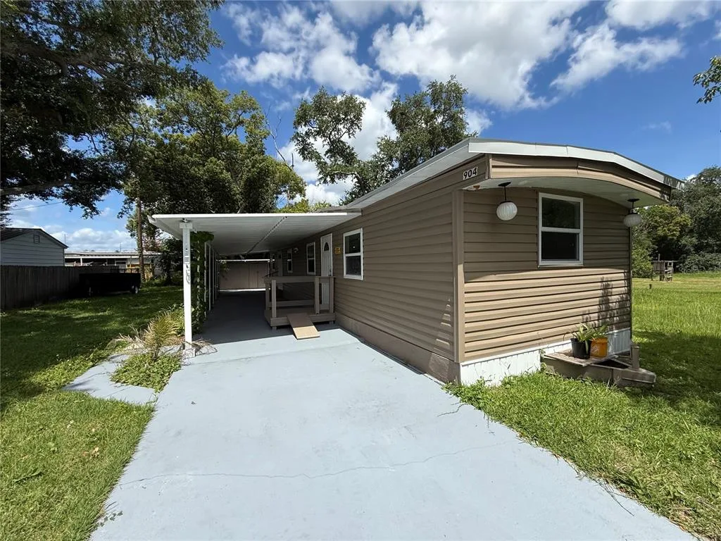 904 ROBINSON AVENUE, ST CLOUD, FL 34769