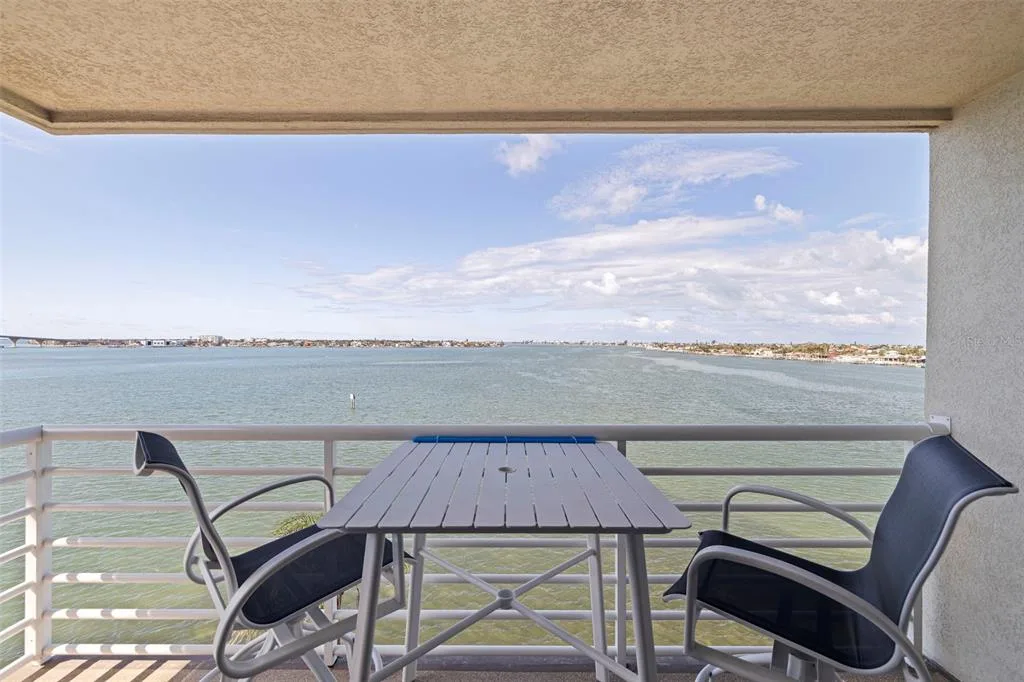 6105 BAHIA DEL MAR CIRCLE # 683, ST PETERSBURG, FL 33715