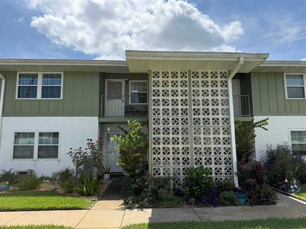 840 CENTER AVENUE # 100, HOLLY HILL, FL 32117