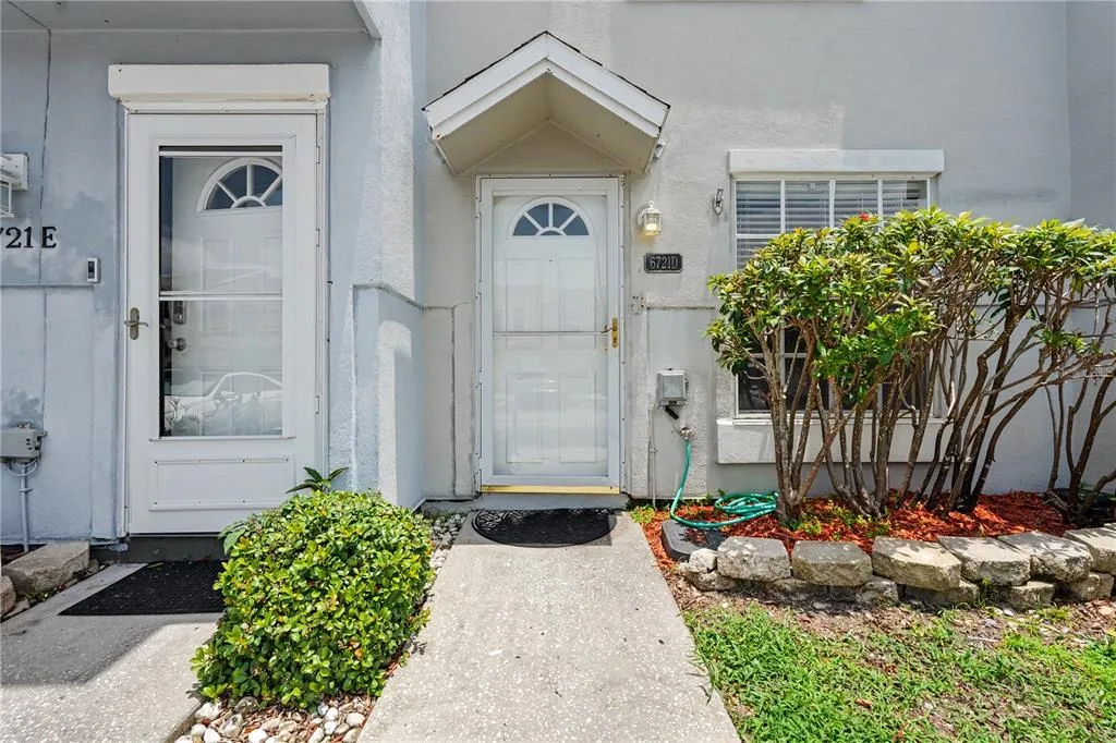 6721 121ST AVENUE # D, LARGO, FL 33773