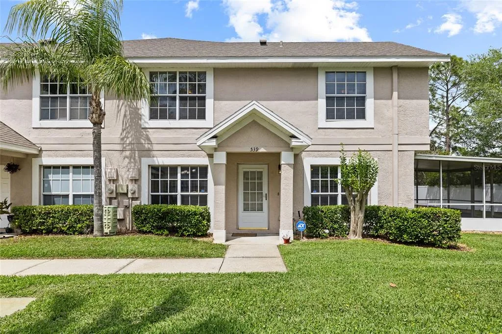 539 KENSINGTON LAKE CIRCLE, BRANDON, FL 33511